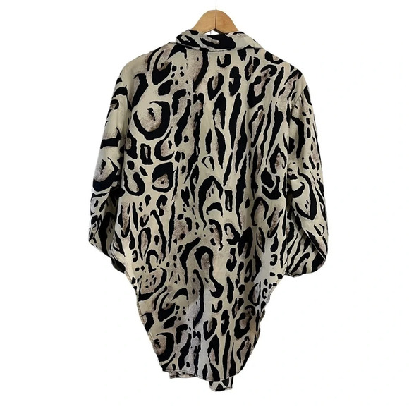 Thread Story Animal Print Button Up Tunic 3X Roll Tab Sleeves Collared Tan Black - Picture 2 of 8